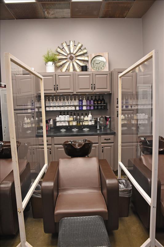 Rustic Salon Ankeny, IA